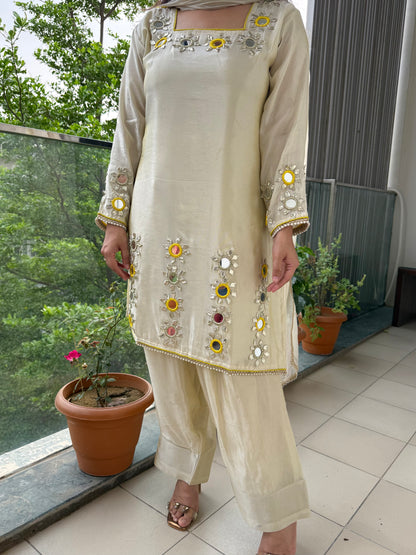 Tissue silk gotapatti mirror farshi set