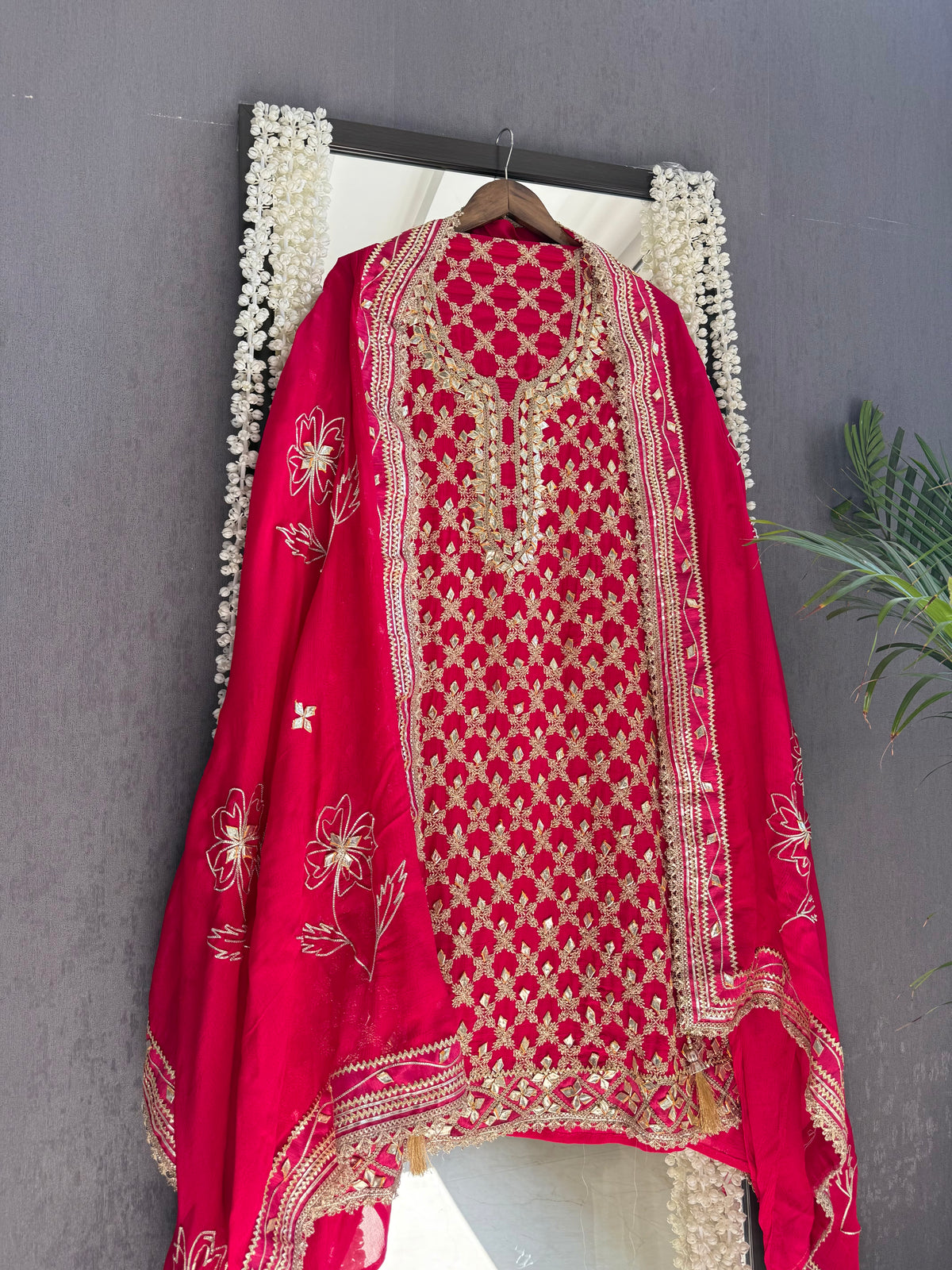 Luxurious gotapatti pitta work suit