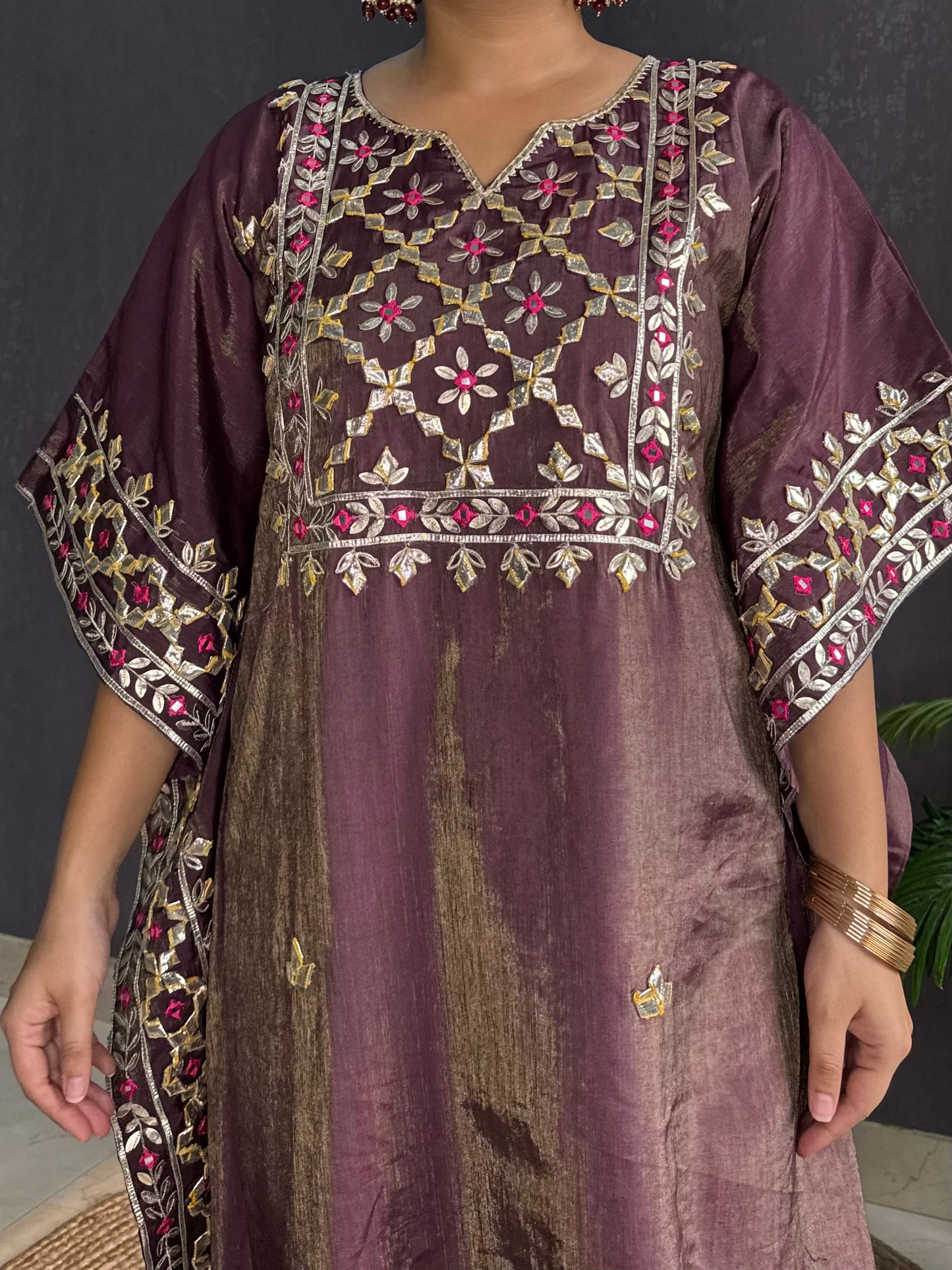 Gotapatti kaftan set