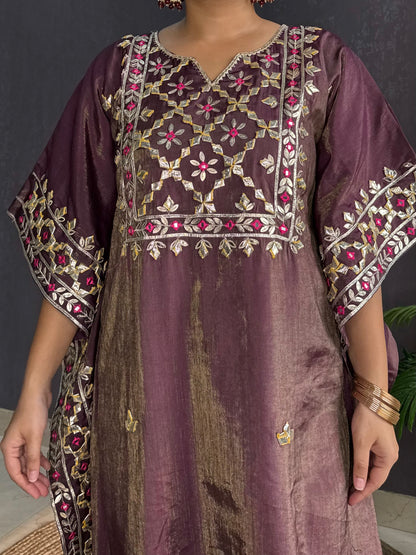 Gotapatti kaftan set