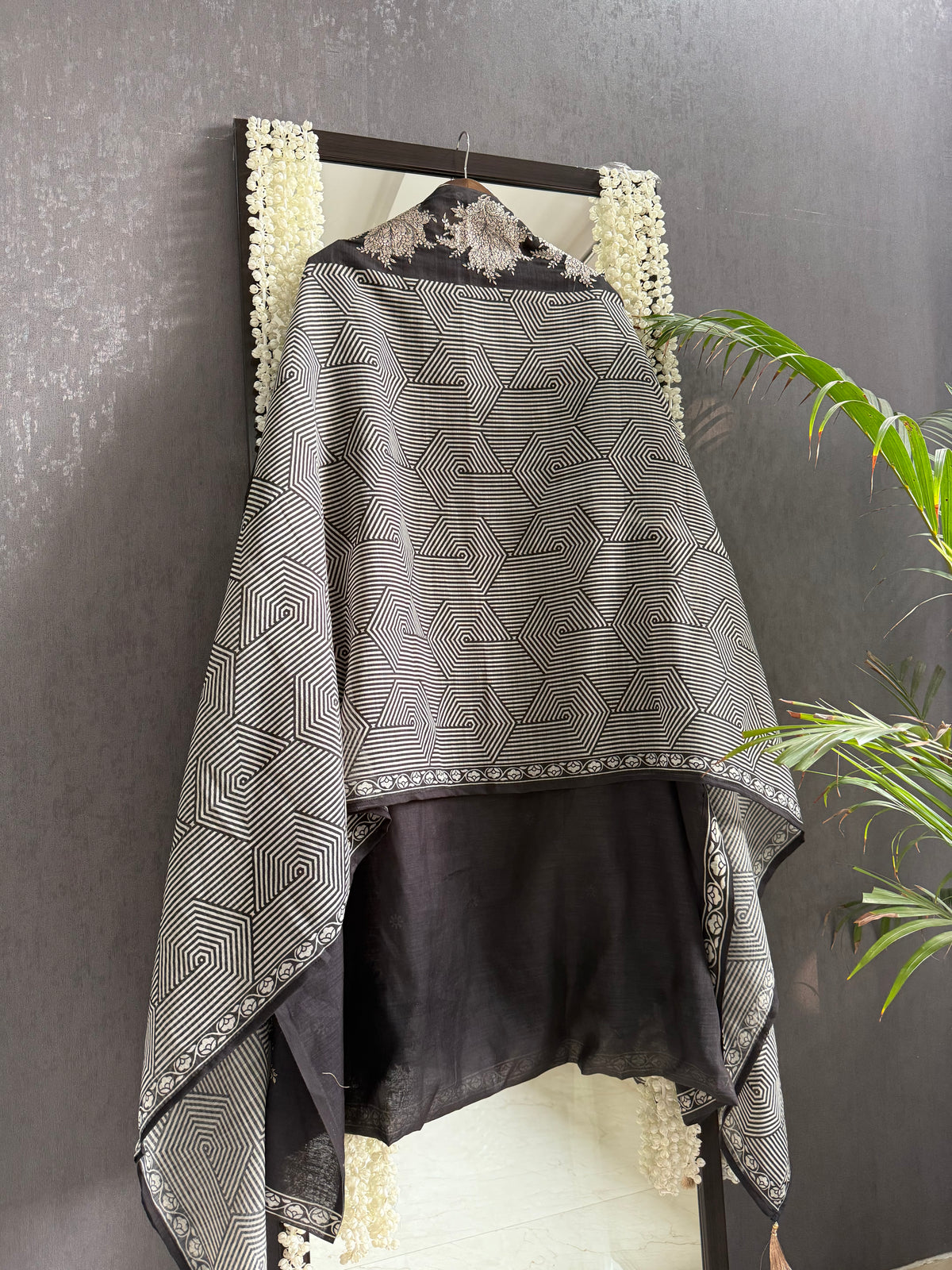 Pure Linen zari suit