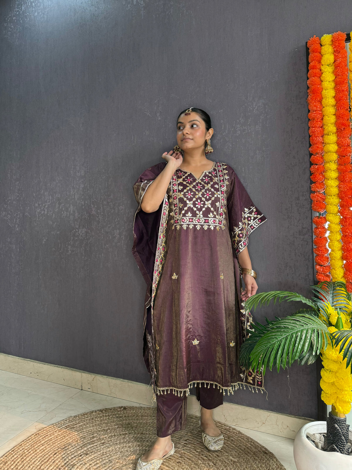 Gotapatti kaftan set