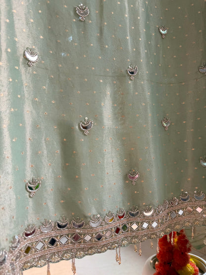 Chaand Mirrorwork suit