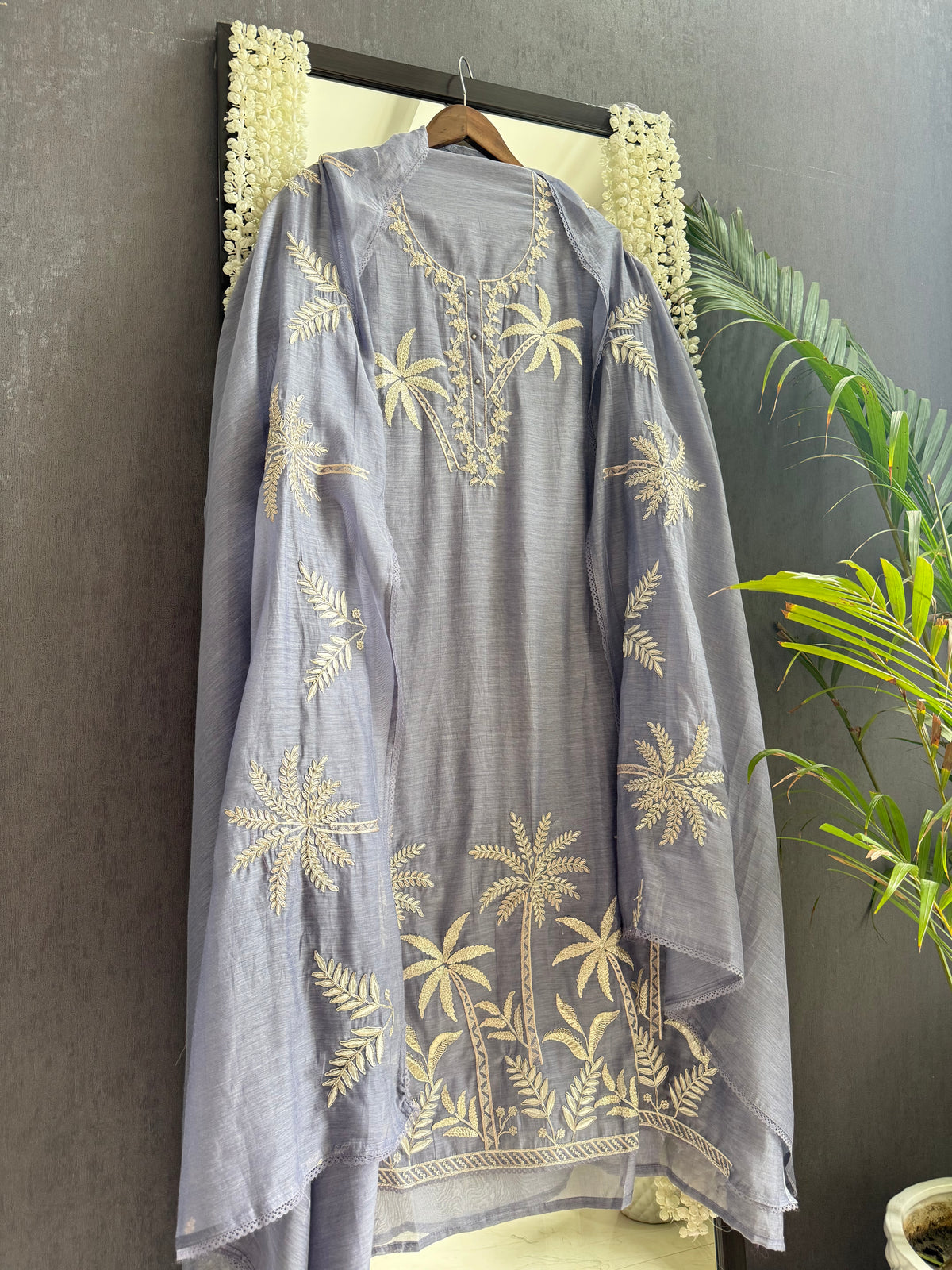 Luxurious Mul chanderi tropical trees suit