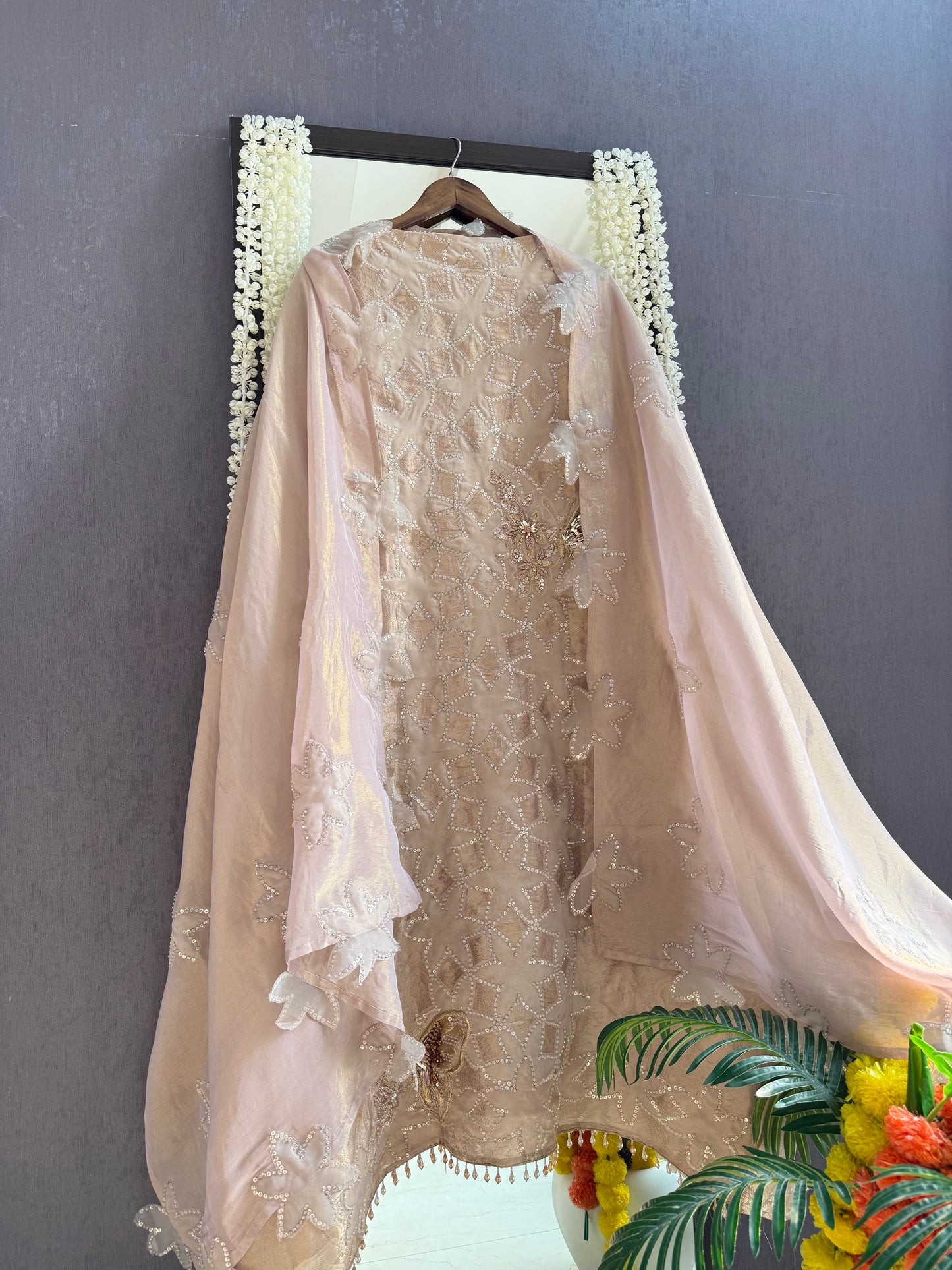 Luxurious brocade cutwork Tissue silk suit