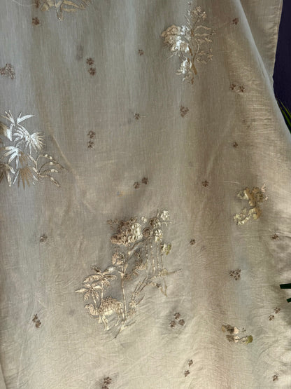 Luxurious Mul chanderi gota appliqué work suit