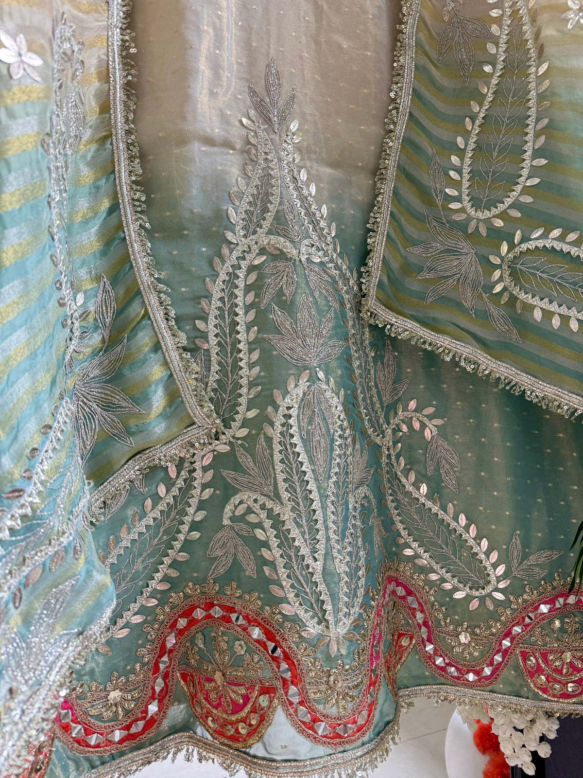 Luxurious Gotapatti ombré suit