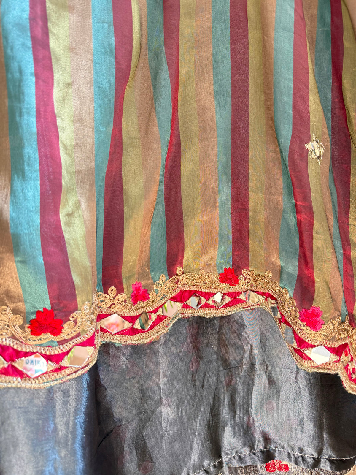 Luxurious mettalic Mirrorwork suit