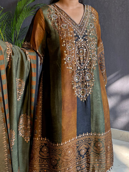 Premium silk ajrakh set