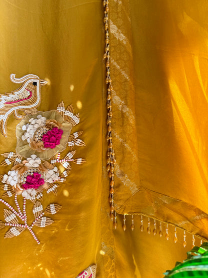 Luxurious elephants Handwork suit