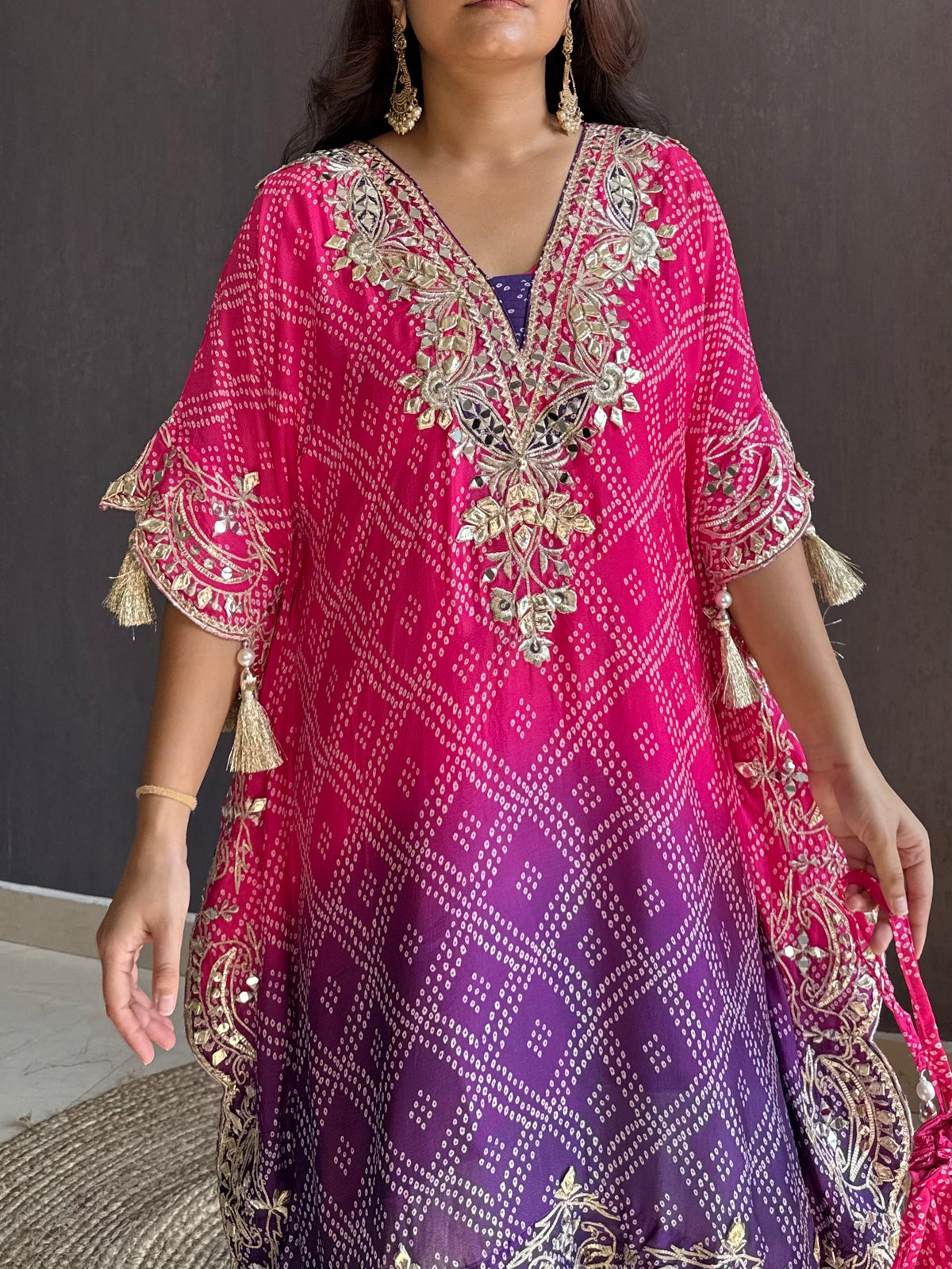 Luxurious Bandhani kaftan set