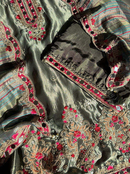 Luxurious mettalic Mirrorwork suit