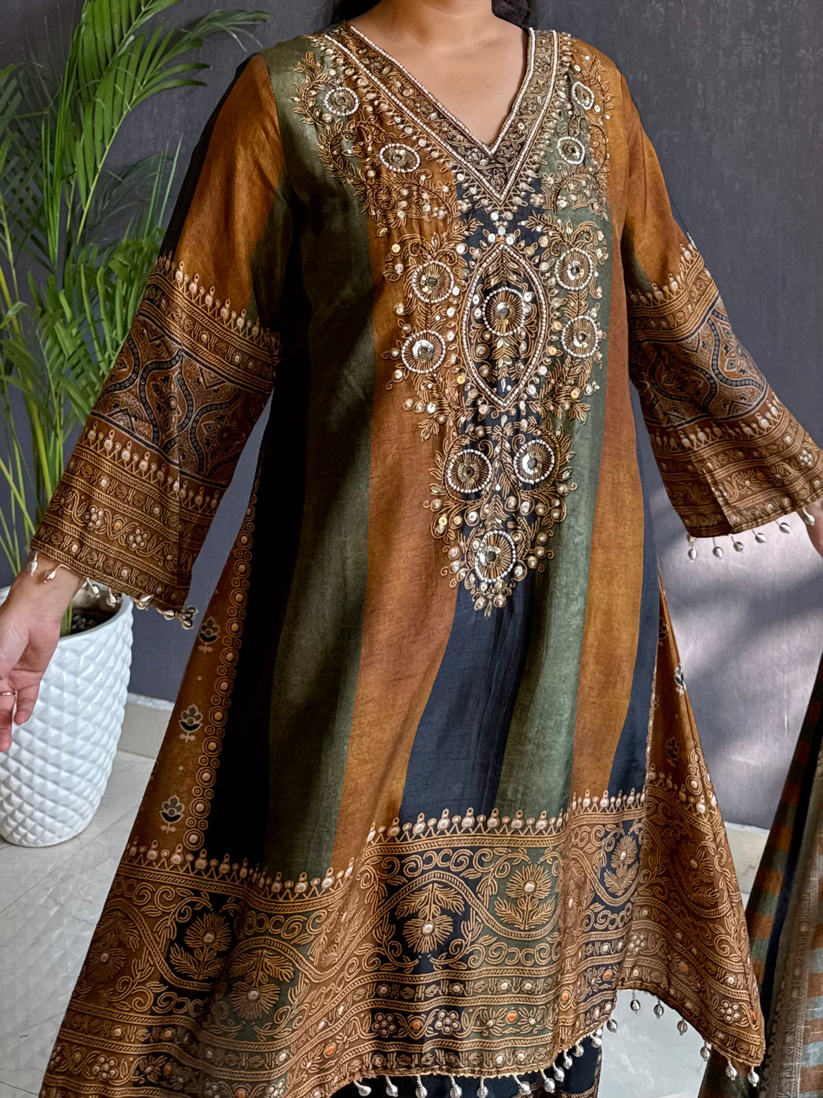 Premium silk ajrakh set