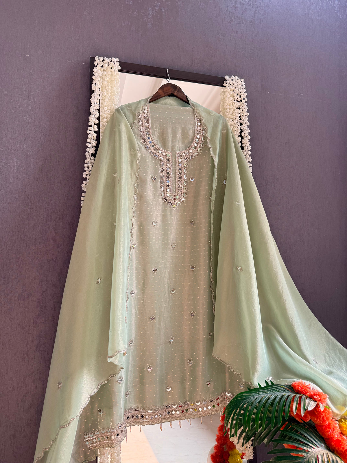 Chaand Mirrorwork suit