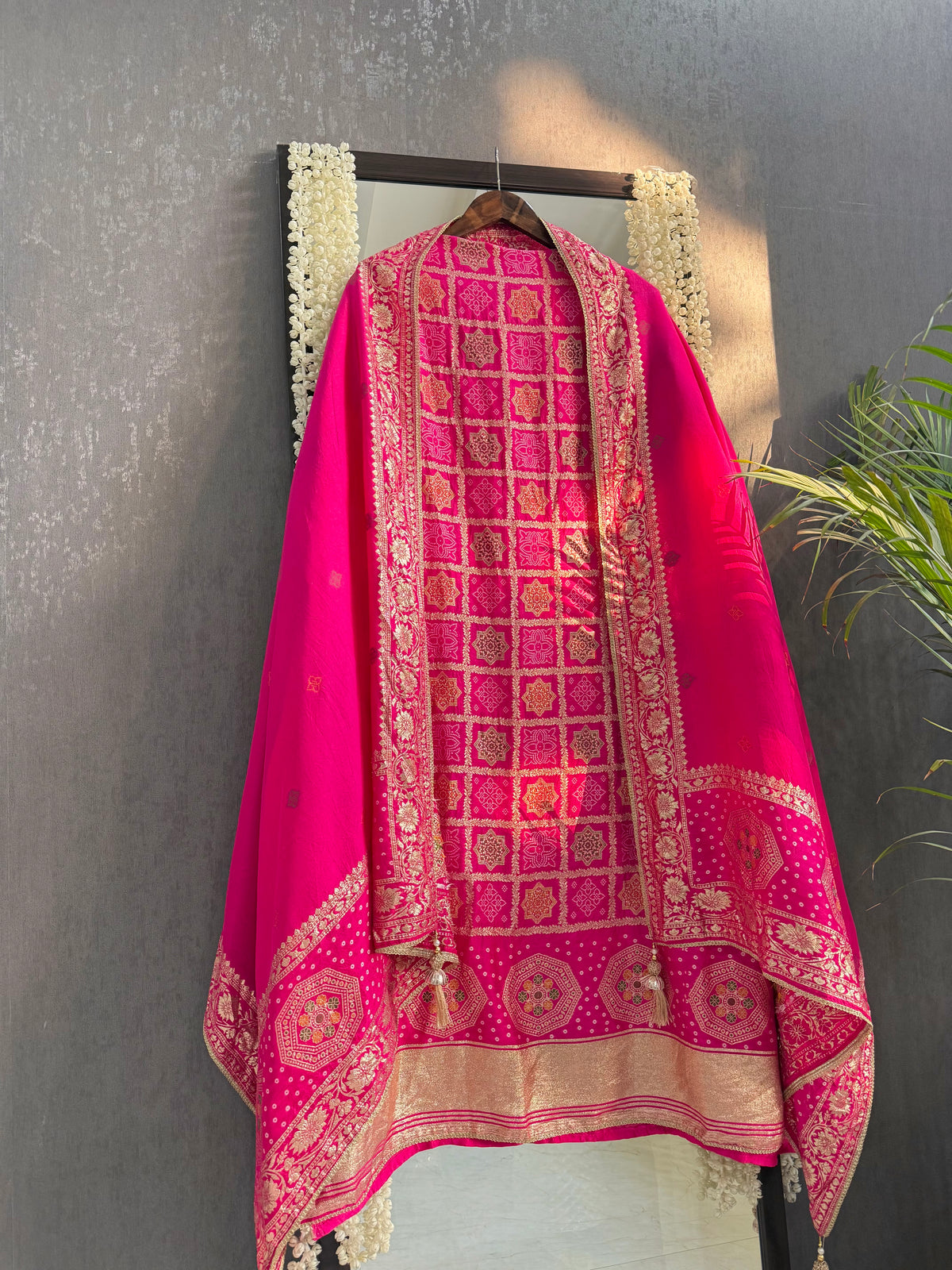 Meenakari Benarsi gharchola suit