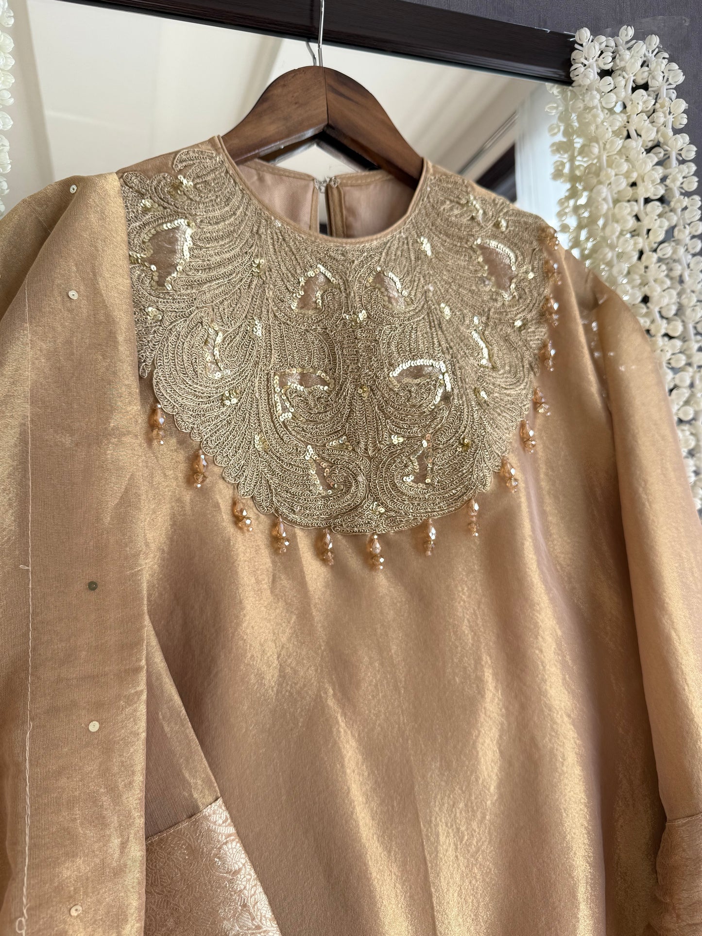 Luxurious tissue silk brocade set