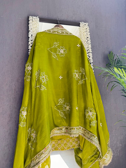 Luxurious gotapatti pitta work suit