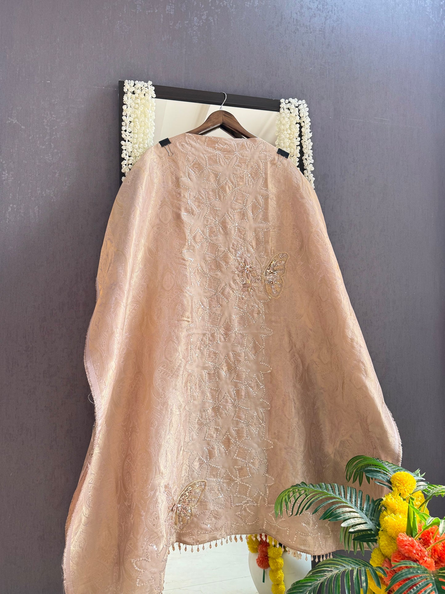 Luxurious brocade cutwork Tissue silk suit