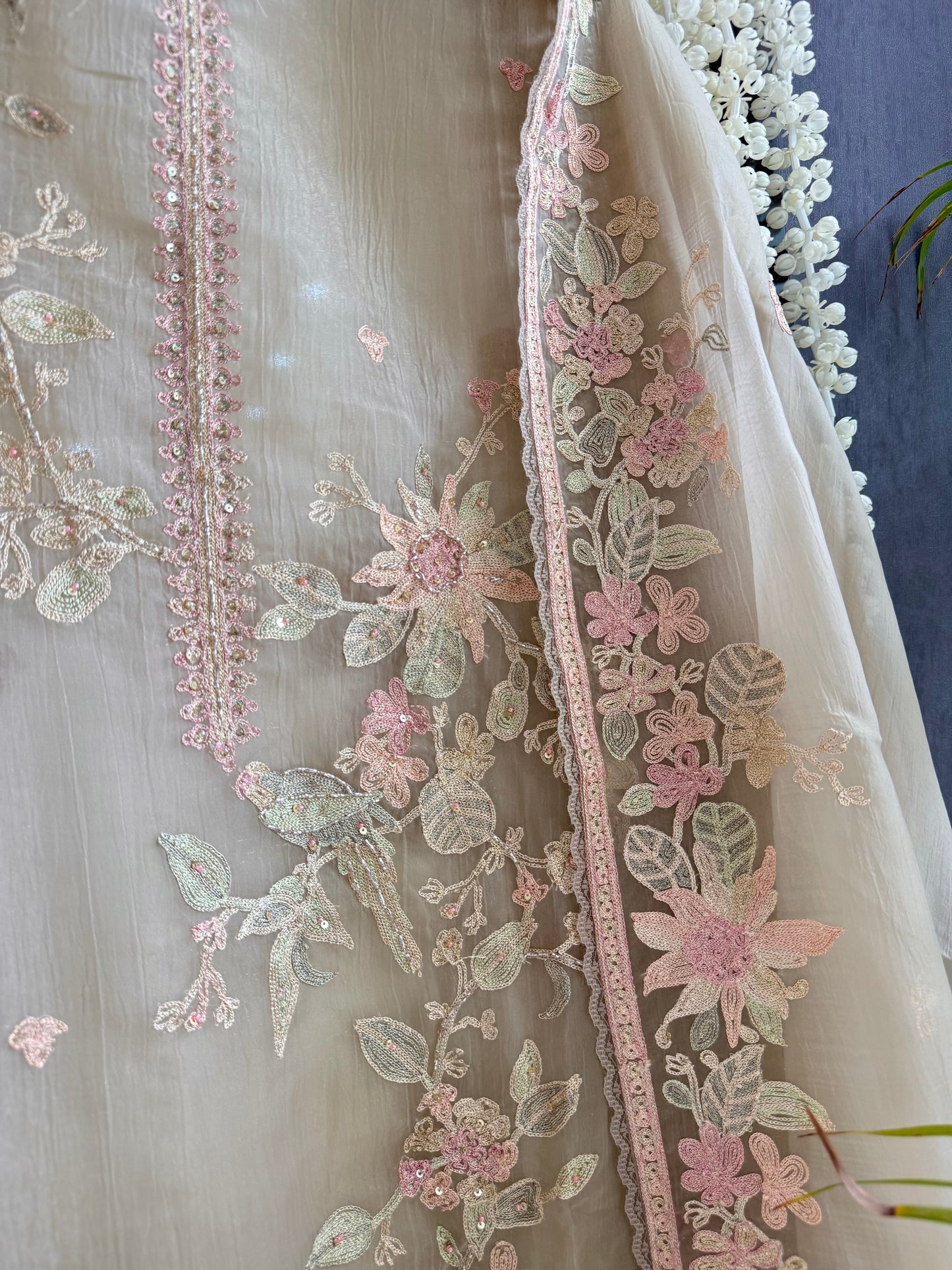 Crush tissue handwork birds and florals suit