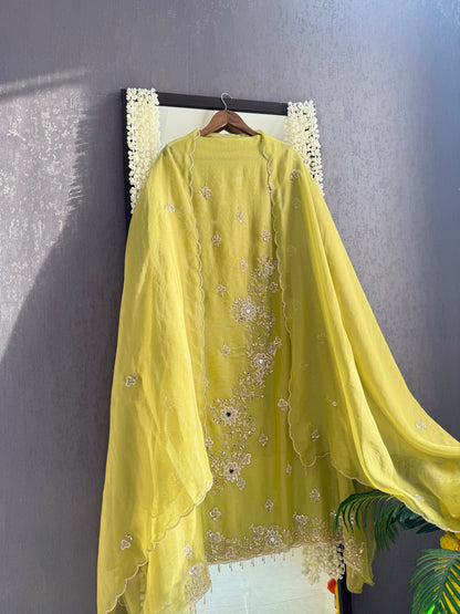 Luxurious hearts handwork suit