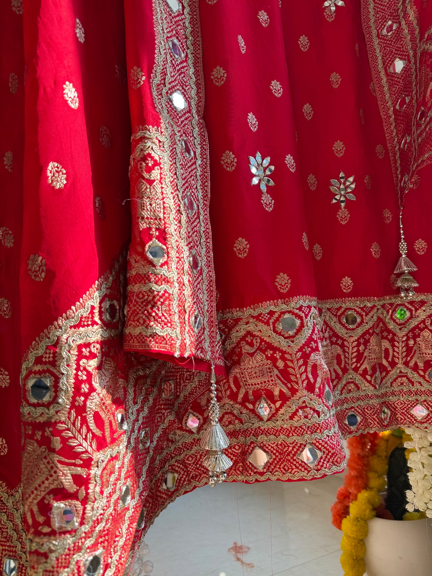 Luxurious crepe Benarsi Mirrorwork suit