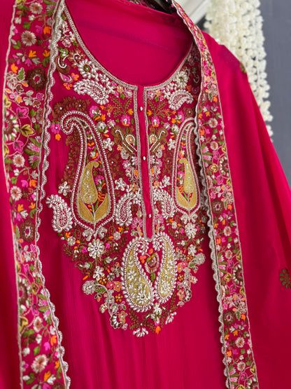 Luxurious dreamy handwork suit