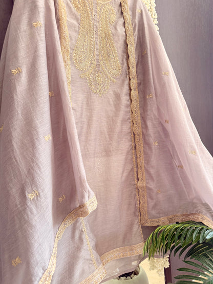 Luxurious Mul chanderi dori sitara suit