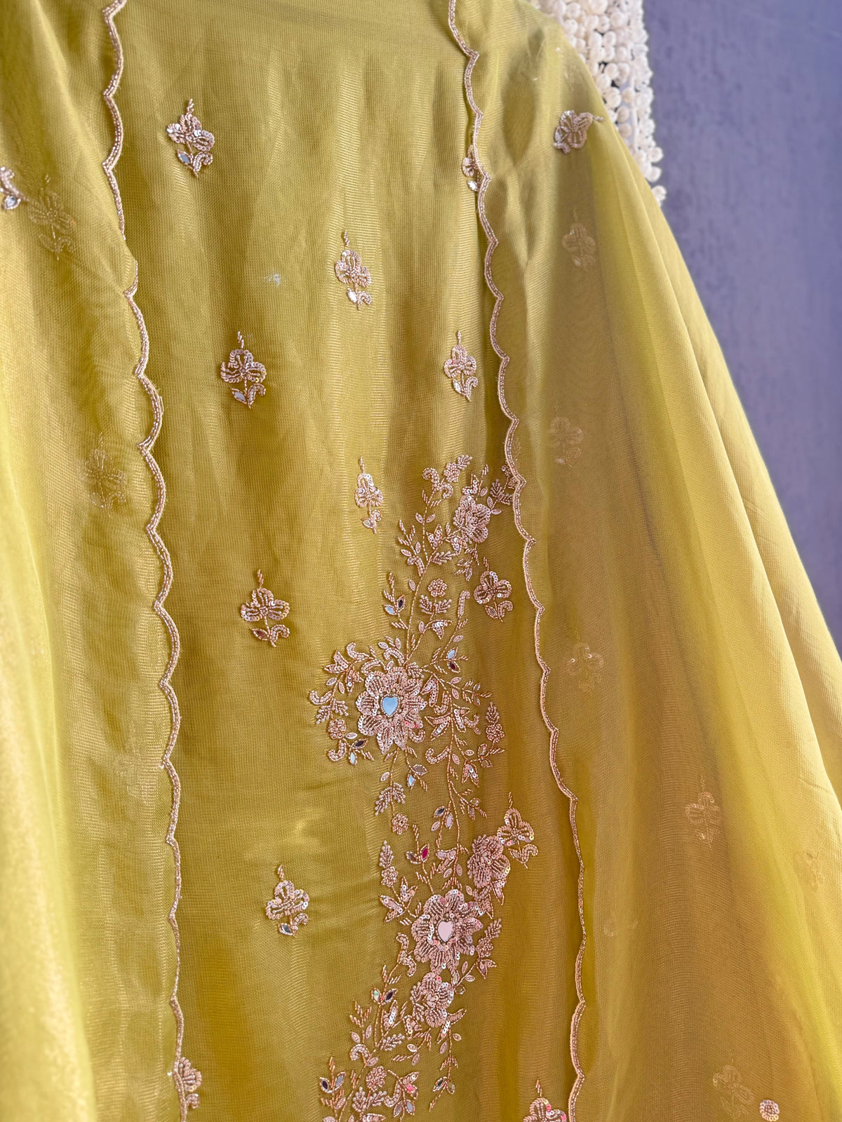 Luxurious hearts handwork suit