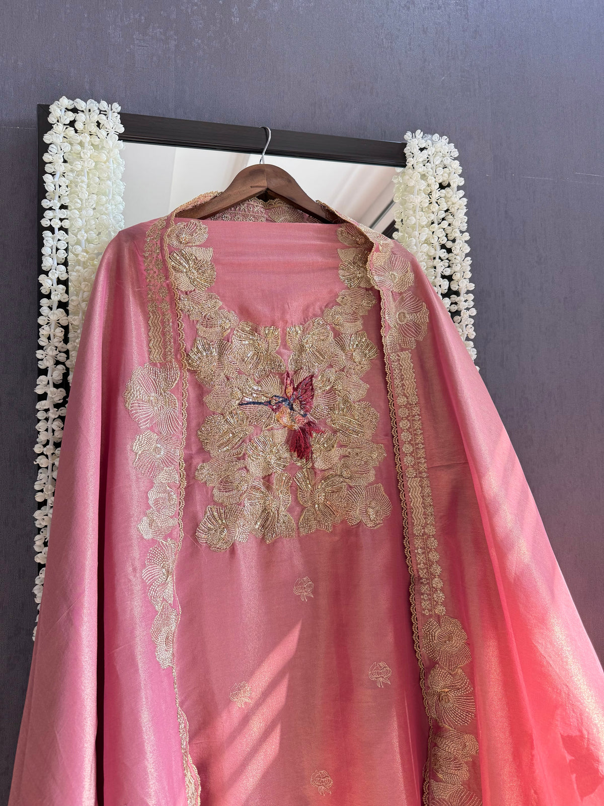 Luxurious birds handwork birds suit