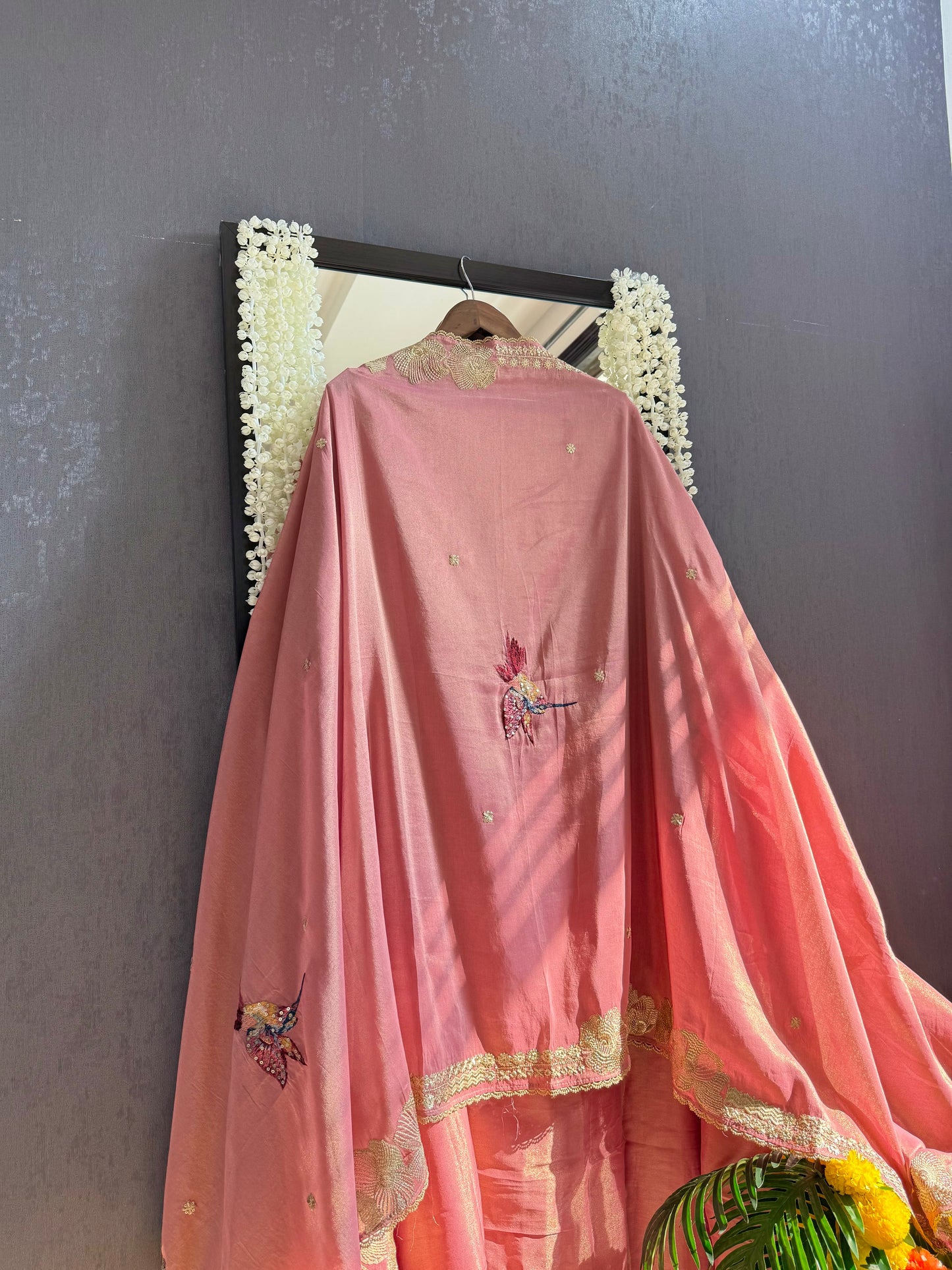 Luxurious birds handwork birds suit