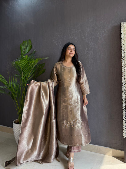 Tissue brocade hand work suit set