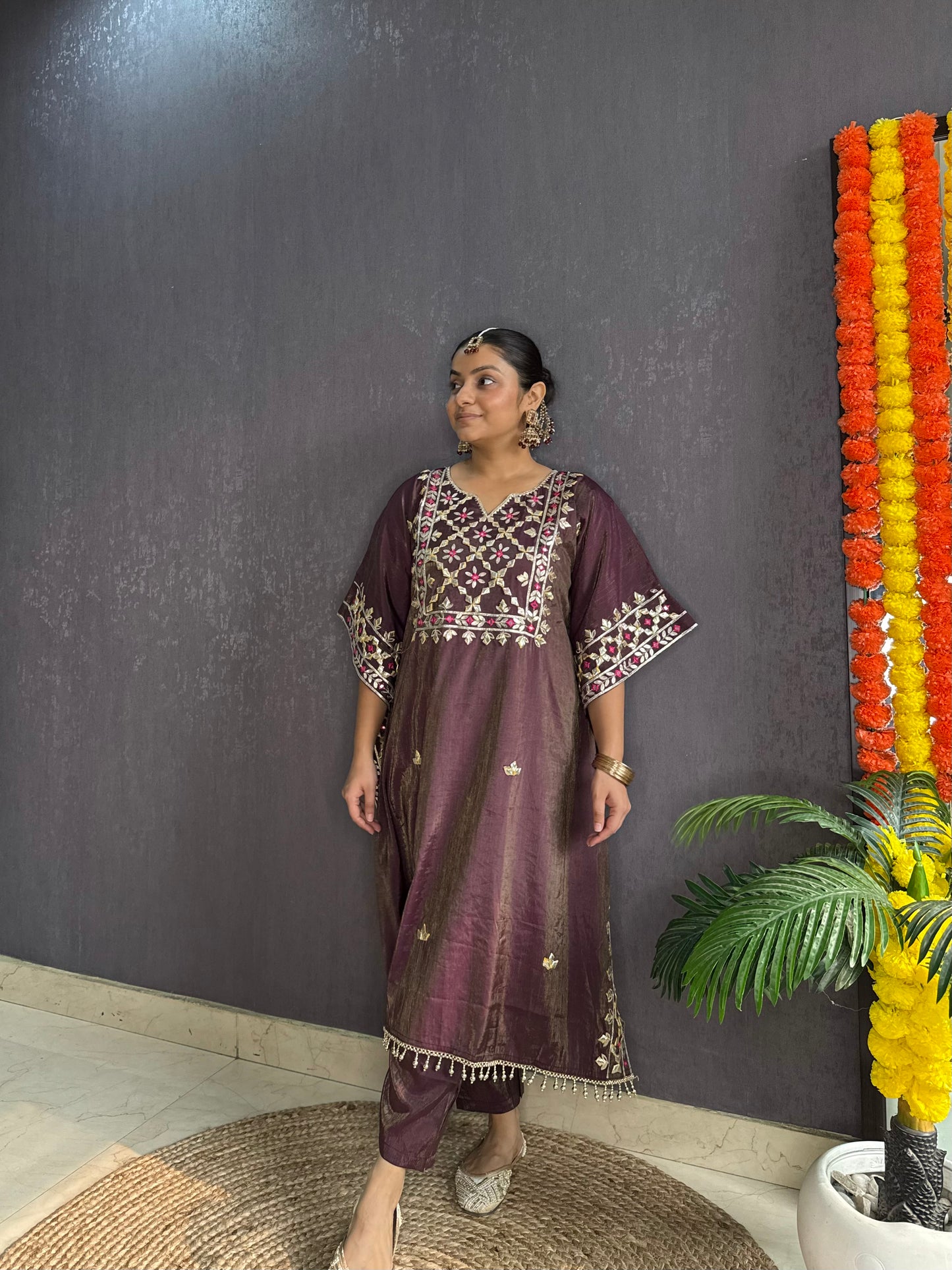 Gotapatti kaftan set