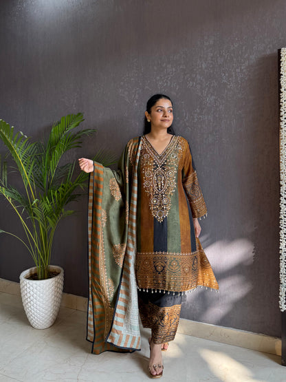 Premium silk ajrakh set
