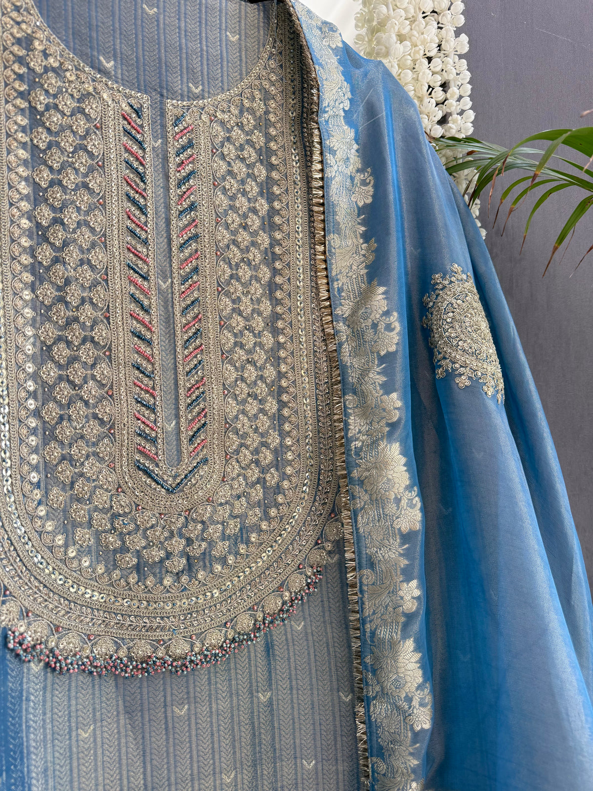 Luxurious Tissue benarsi zari handwork suit
