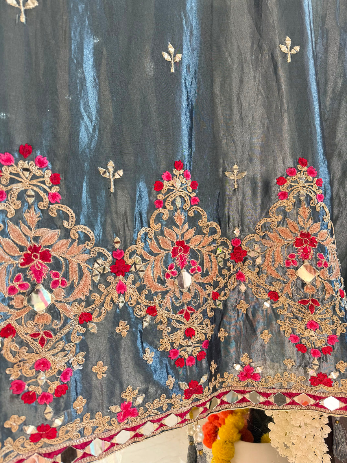 Luxurious mettalic Mirrorwork suit