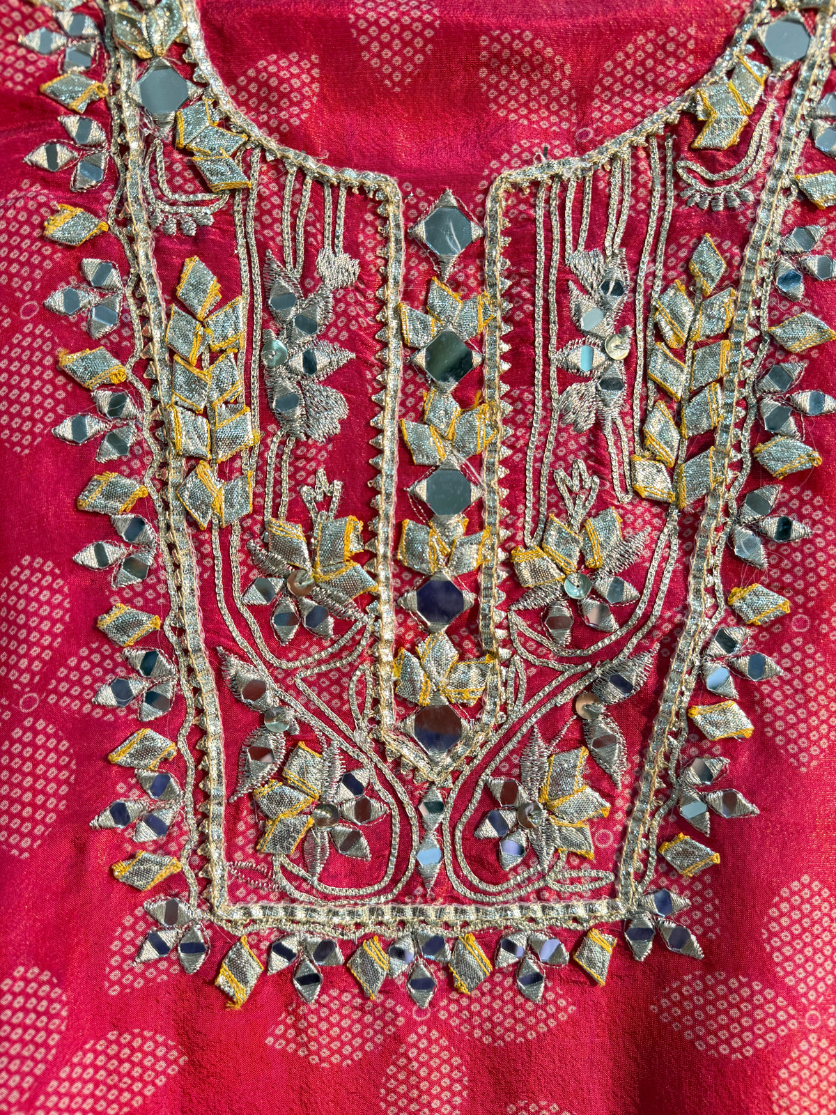 Luxurious Bhandej ombré gotapatti suits