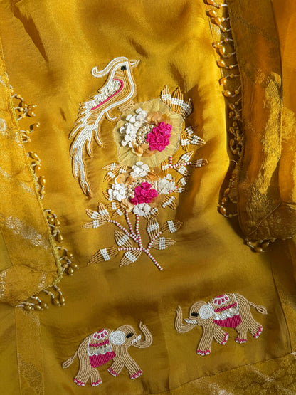 Luxurious elephants Handwork suit