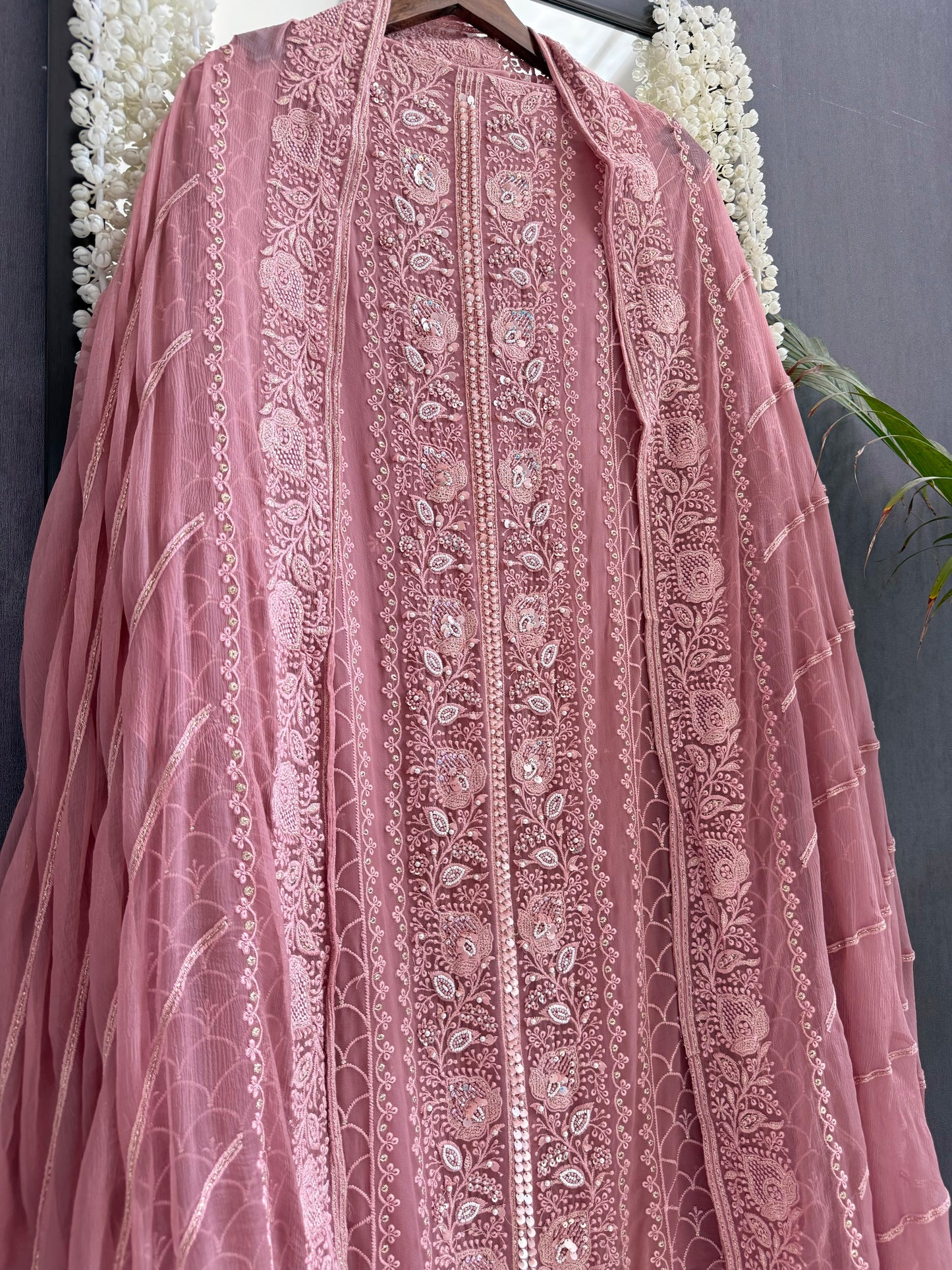 Lucknowi handwork suit