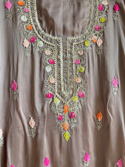 Luxurious Gotapatti silk suit