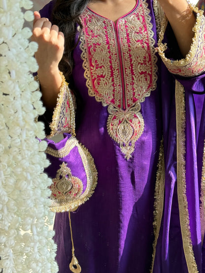 Luxurious raw silk aari work set