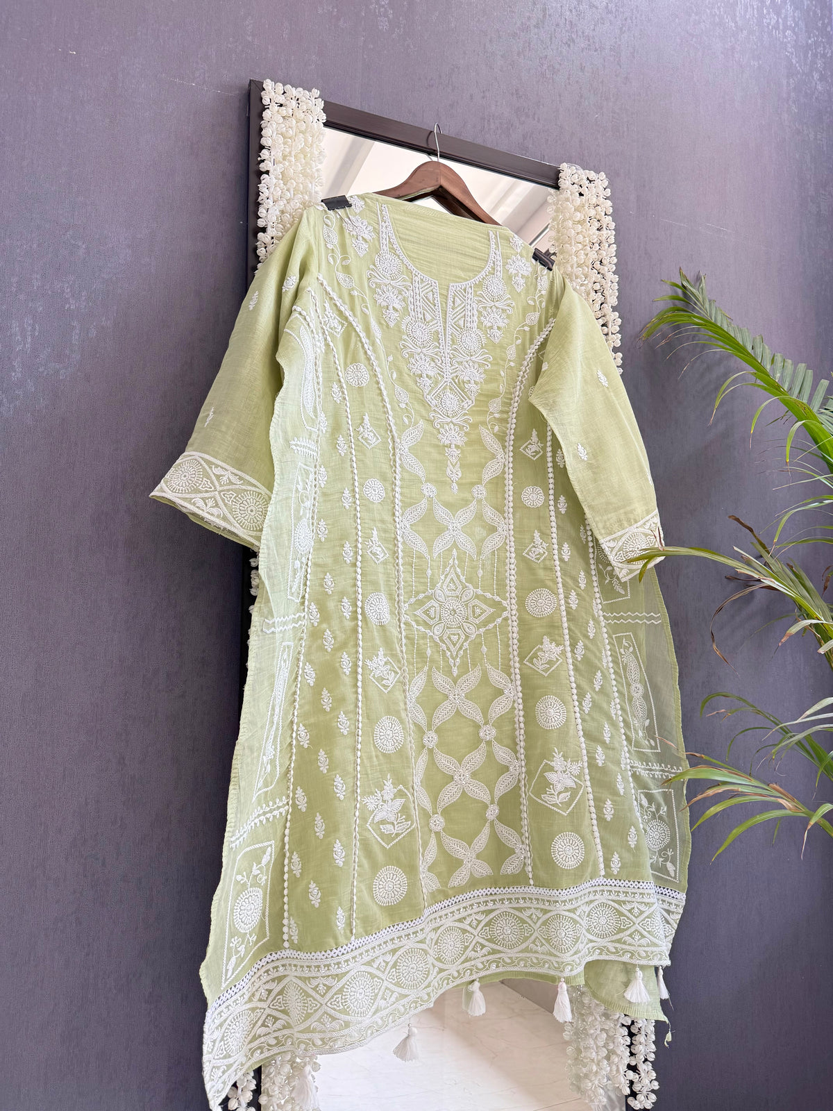 Luxurious Mul chanderi lucknowi handwork suit