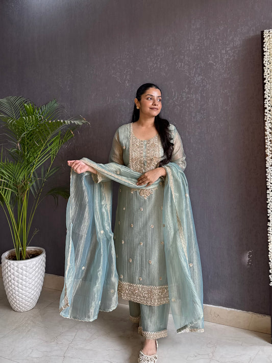 Crush tissue handwork suit set