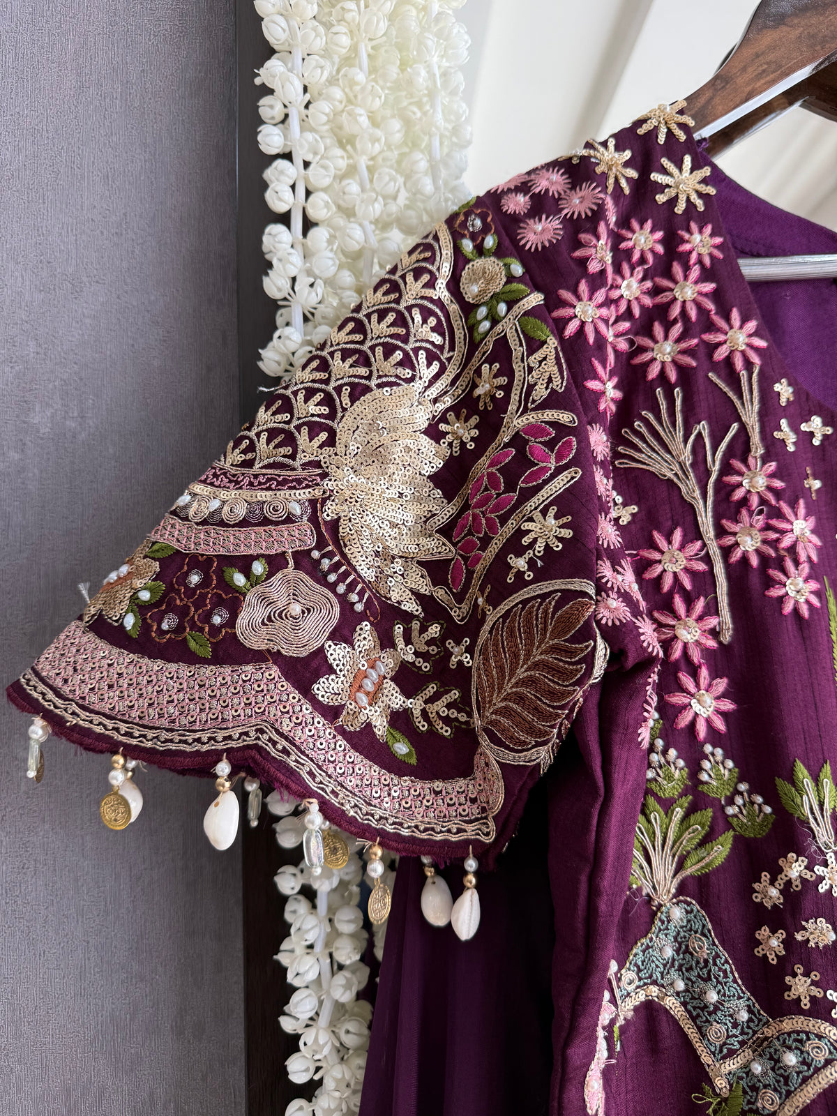 Luxurious raw silk Handwork set
