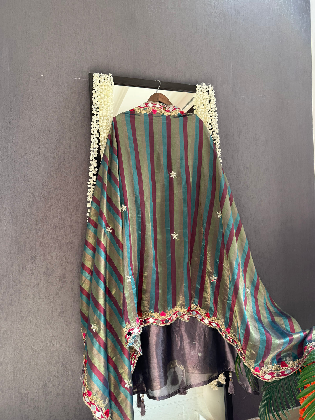 Luxurious mettalic Mirrorwork suit