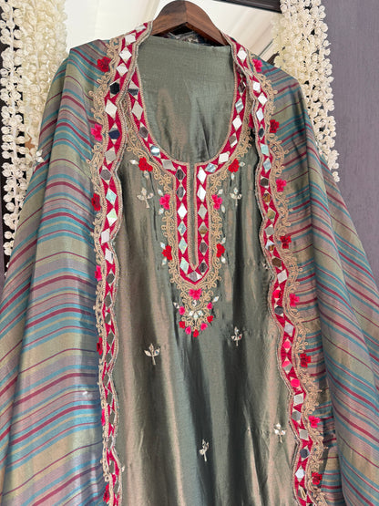 Luxurious mettalic Mirrorwork suit