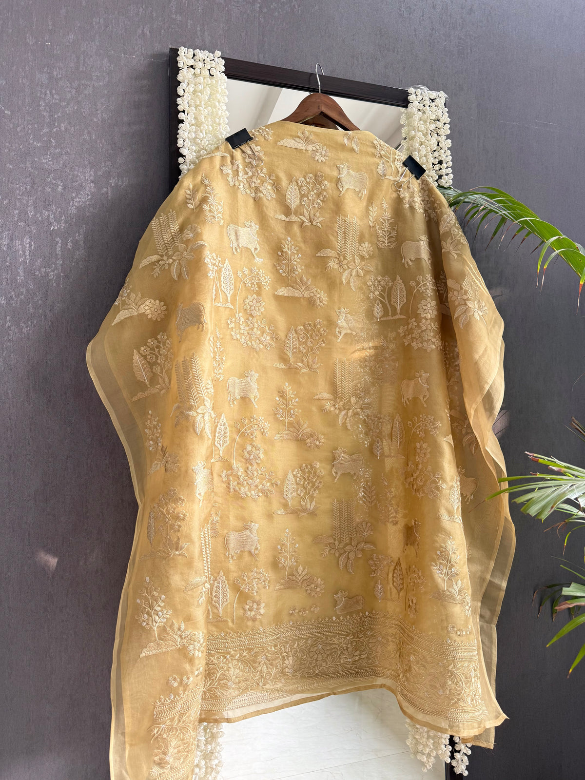Luxurious Monochromatic pichwai work suit