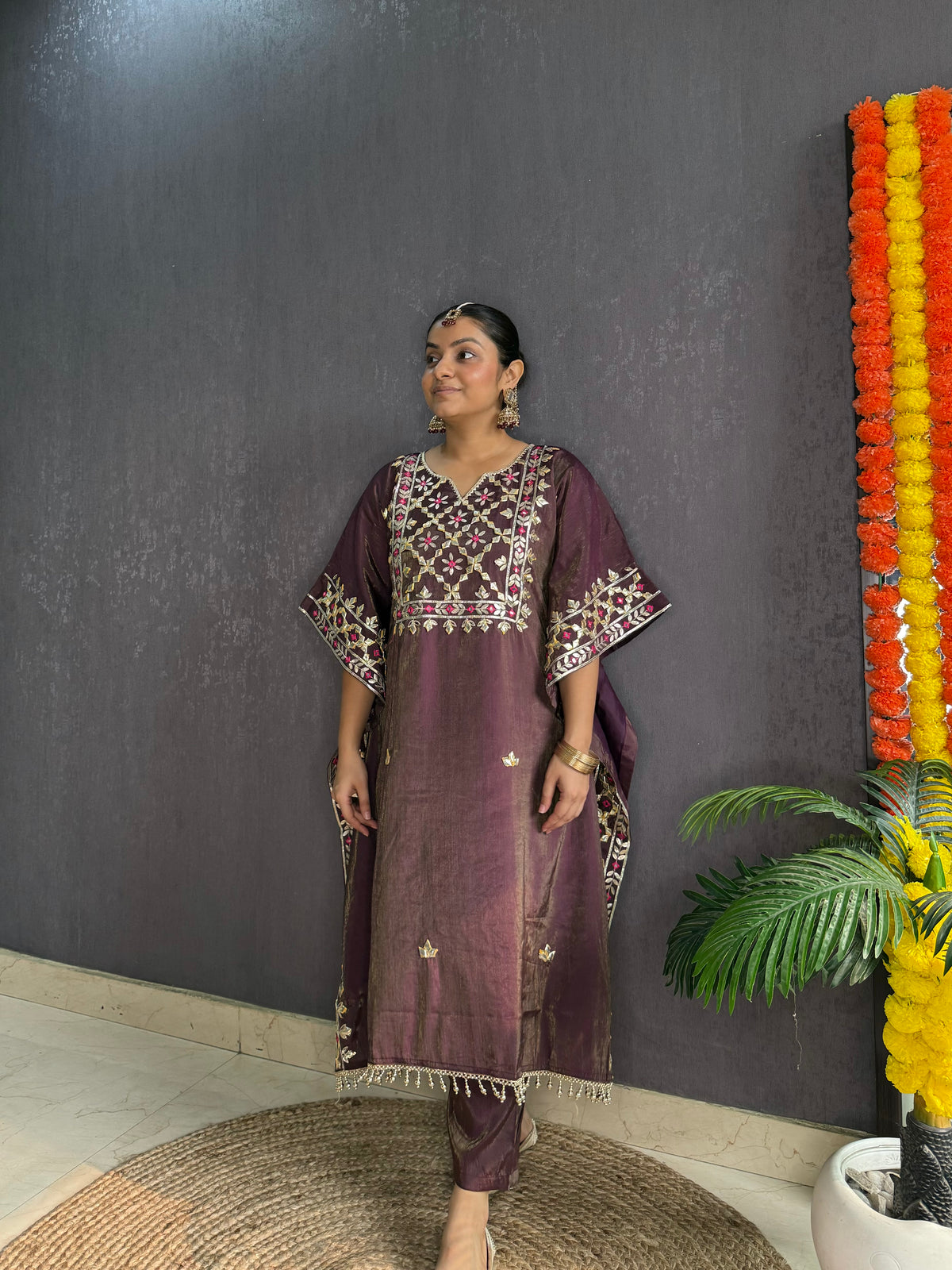 Gotapatti kaftan set