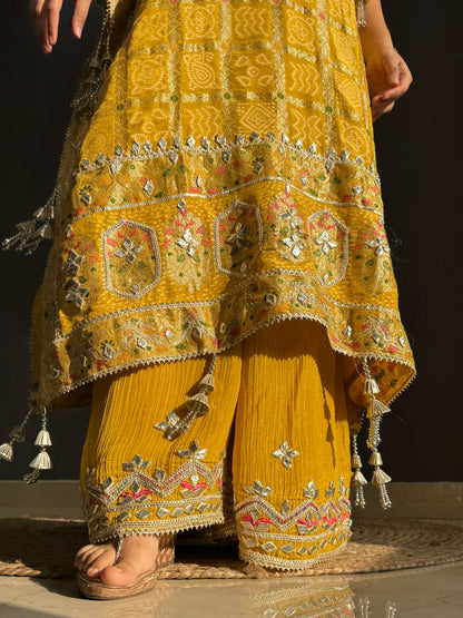 Luxurious gharchola bandhej kaftan set