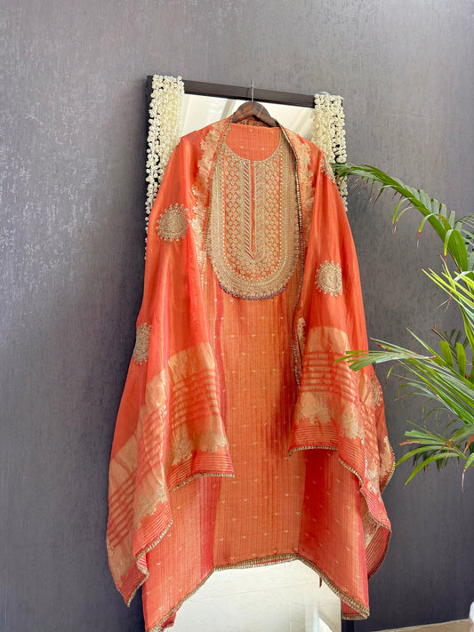 Luxurious Tissue benarsi zari handwork suit