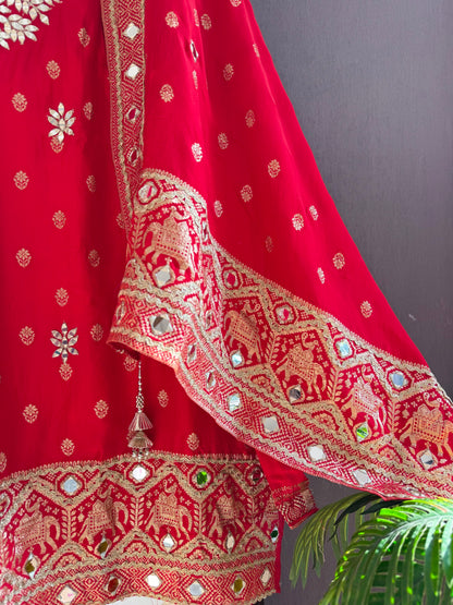 Luxurious crepe Benarsi Mirrorwork suit